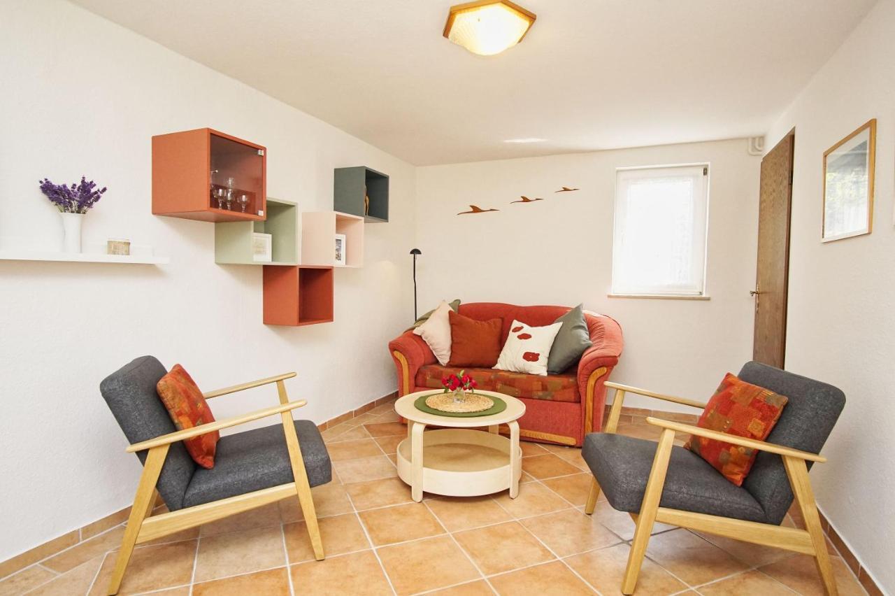 Zentral Aber Ruhig, Terrasse Mit Viel Gruen - Strandnahes Ferienhaus Luki ゲーレン エクステリア 写真